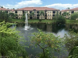 12936 Violino Ln in Naples, FL - Building Photo