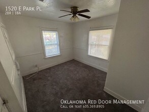 1520 E Park Pl in Oklahoma City, OK - Foto de edificio - Building Photo