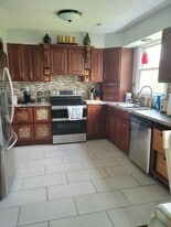 305 Jasper Dr in Beckley, WV - Building Photo