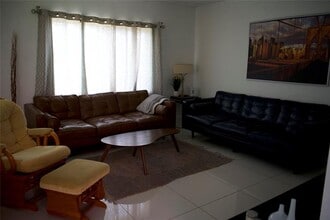 11150 Peachtree Dr in Miami, FL - Building Photo - Building Photo