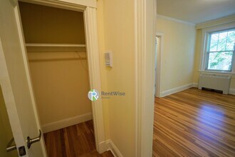 22 Chauncy St, Unit 10 in Cambridge, MA - Building Photo - Building Photo