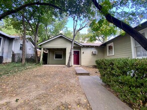 3112 Walling Dr in Austin, TX - Building Photo - Building Photo