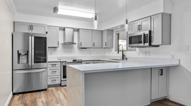 property at 3893 W Rancho Vista Ln