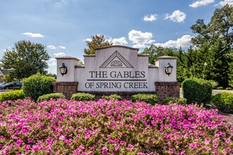 The Gables of Spring Creek in Forest, VA - Foto de edificio - Building Photo