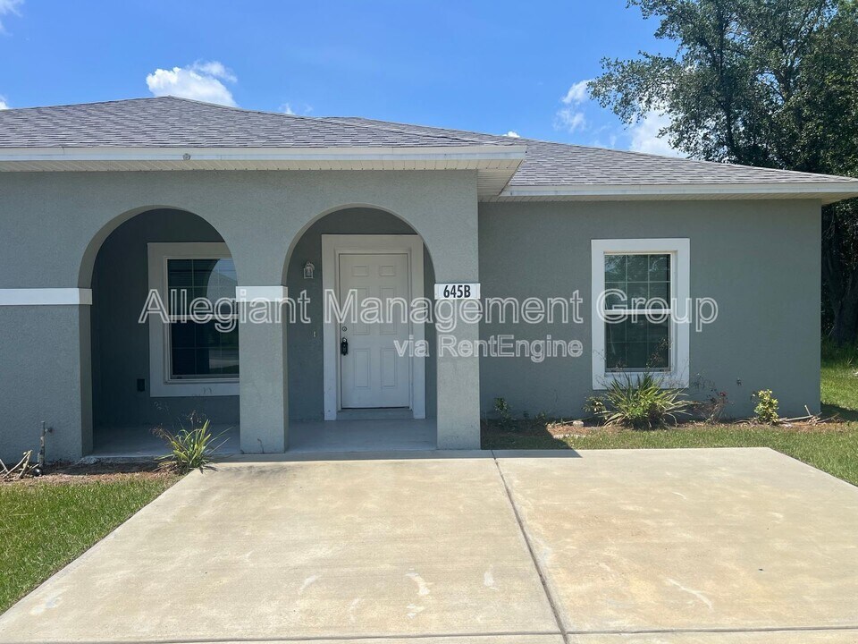 645 Bluebill Ct in Kissimmee, FL - Building Photo