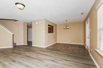 2511 Redland Ln in Indianapolis, IN - Building Photo - Building Photo