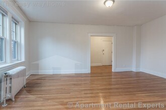 1558 Massachusetts Ave in Cambridge, MA - Building Photo - Building Photo