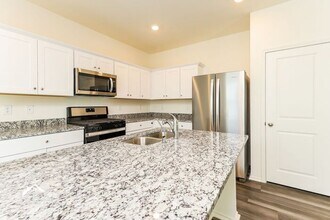 5164 Firefly Hls in Saint Hedwig, TX - Building Photo - Building Photo