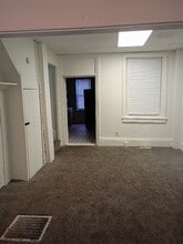 1011 Willow St in Lebanon, PA - Foto de edificio - Building Photo