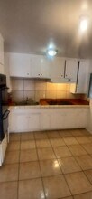 4106 Rosewood Ave in Los Angeles, CA - Building Photo - Building Photo
