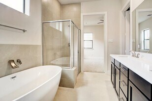 2926 Alice St in Houston, TX - Building Photo