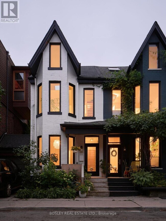 property at 41 Henderson Ave