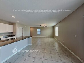 11220 Riley Pines Cir in Gibsonton, FL - Foto de edificio - Building Photo