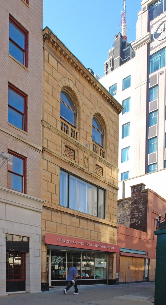 483 Main St in Buffalo, NY - Building Photo - Building Photo