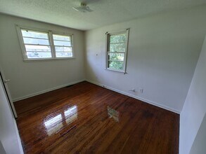 2222 Briarfield Rd in Kinston, NC - Building Photo - Building Photo