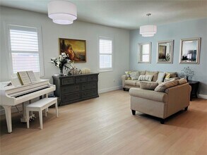 14037 Pecan Orch Dr in Winter Garden, FL - Building Photo - Building Photo