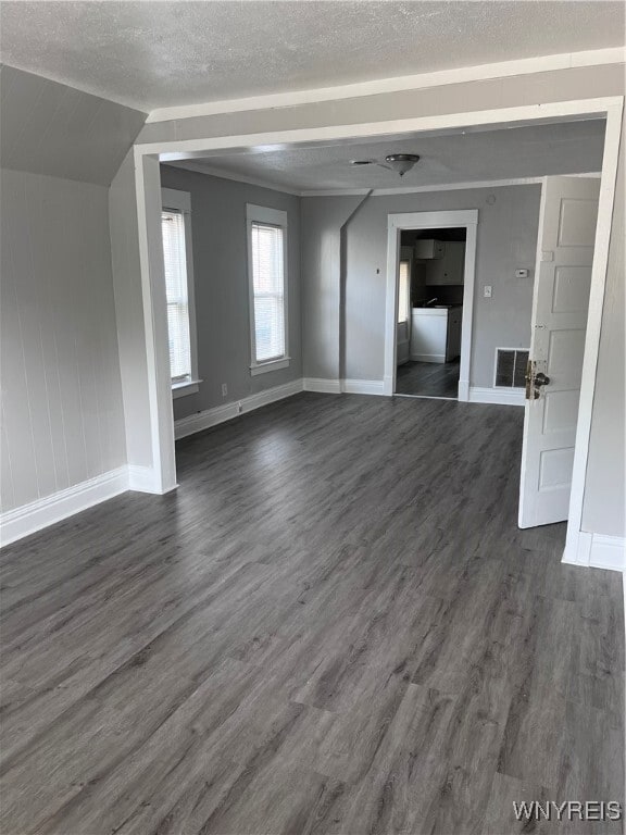 203 Box Ave in Buffalo, NY - Building Photo - Building Photo