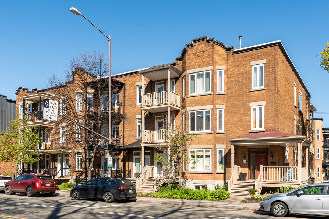 456 René-Lévesque Boul O in Québec, QC - Building Photo