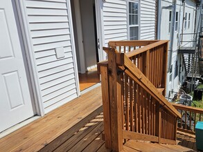 330 Delafield Pl NW, Unit 1 in Washington, DC - Building Photo - Building Photo