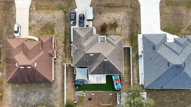 3195 Mayflower Terrace in North Port, FL - Building Photo - Building Photo