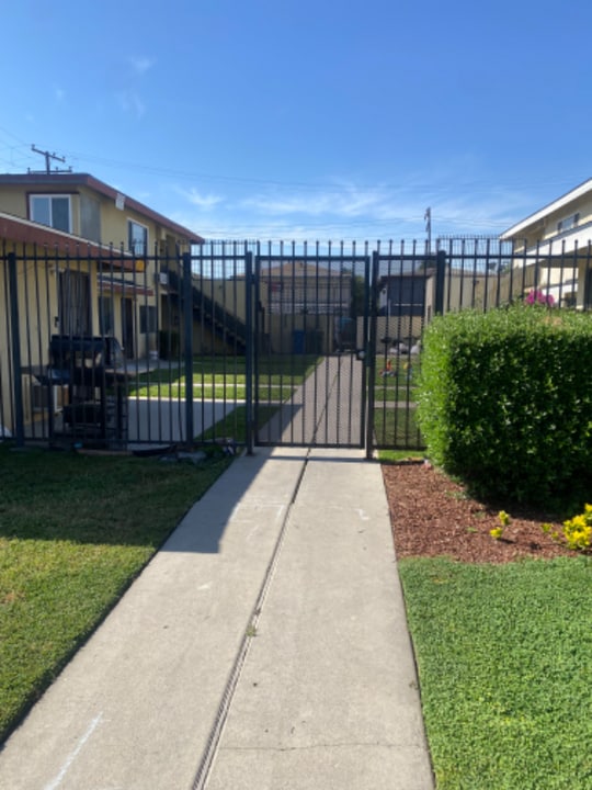 2460 Angela St in Pomona, CA - Building Photo