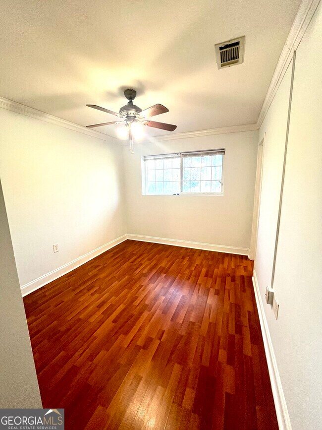 property at 2018 S Milledge Ave