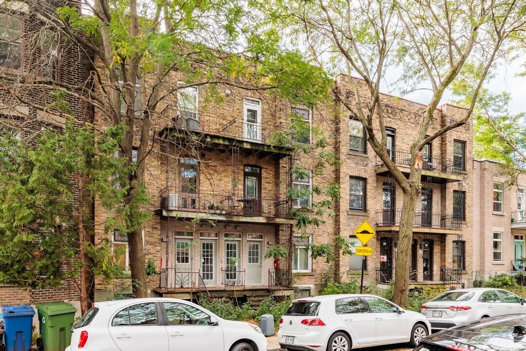 2162 Marcil Av in Montréal, QC - Building Photo