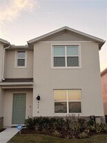 404 Preston Cv Dr in St. Cloud, FL - Building Photo