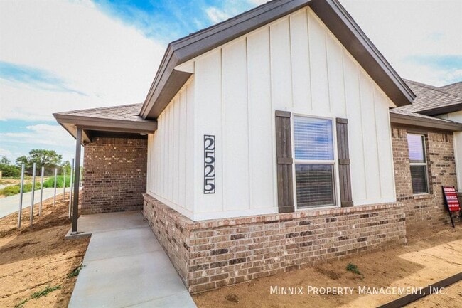 2525 137th St in Lubbock, TX - Building Photo - Building Photo