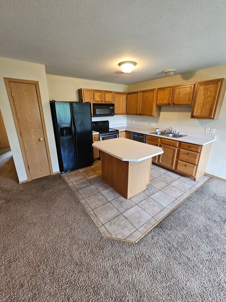 1910 Wyoming St Rentals in Missoula, MT