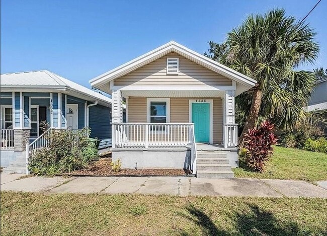 property at 1325 W North B St