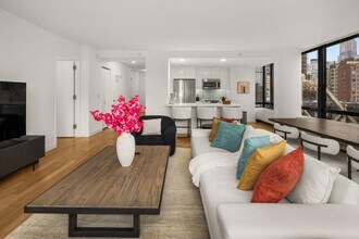 1113 York Ave, Unit SI ID1503017P in New York, NY - Building Photo - Building Photo