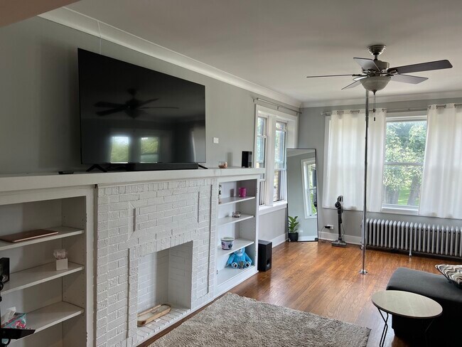 3155 W Augusta Blvd in Chicago, IL - Building Photo - Building Photo