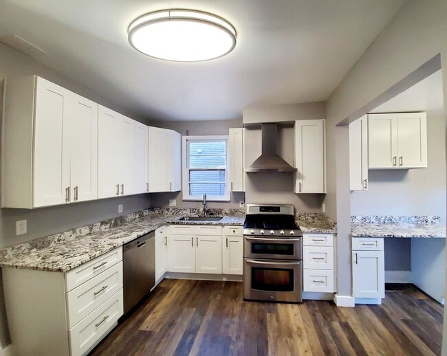 property at 630 S Howes St