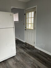 6713 E 52nd St. in Indianapolis, IN - Building Photo - Building Photo