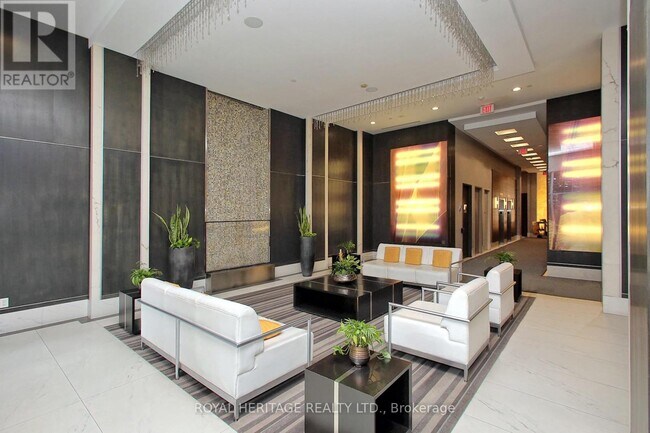 181 Wynford Dr in Toronto, ON - Building Photo - Building Photo