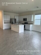 249 Mangrove Shade Cir in Apollo Beach, FL - Building Photo - Building Photo
