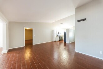601 W Wescott Dr in Phoenix, AZ - Building Photo - Building Photo