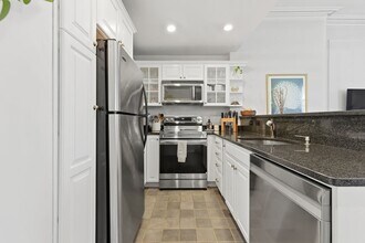 80 W Concord St in Boston, MA - Building Photo - Building Photo