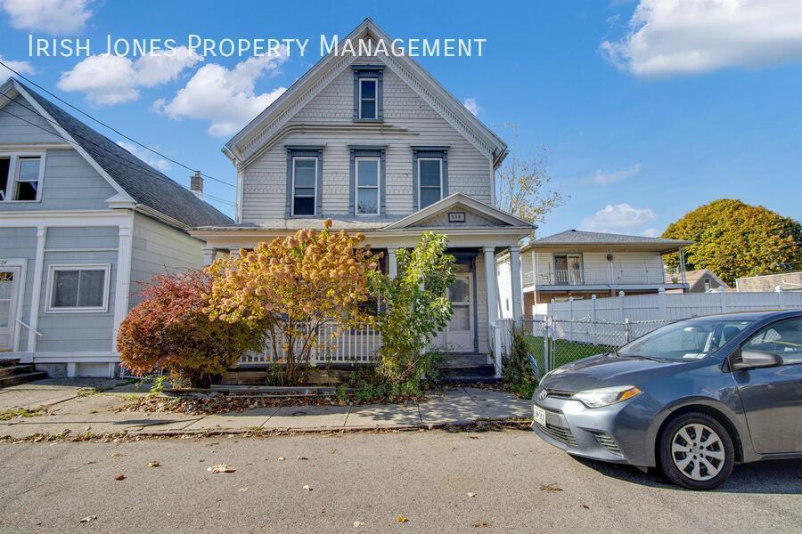 138 Weimar St in Buffalo, NY - Building Photo