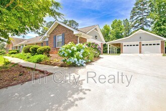 630 Hawthorne Pl in Fayetteville, GA - Building Photo - Building Photo