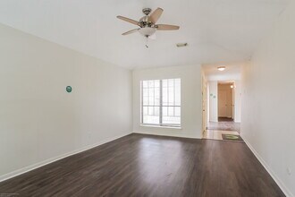 18515 Denise Dale Ln in Houston, TX - Building Photo - Building Photo