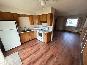 320 N Columbus Ave in Goldendale, WA - Building Photo - Building Photo