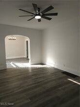 1046 Linden Ave in Akron, OH - Building Photo - Building Photo