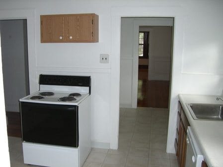 281 Lowell Ave, Unit 1 in Newton, MA - Building Photo - Building Photo