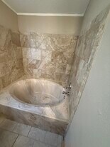 4611 Pond Dr in Amarillo, TX - Building Photo