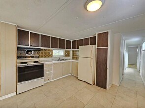 503 Longfellow Blvd in Lakeland, FL - Building Photo - Building Photo