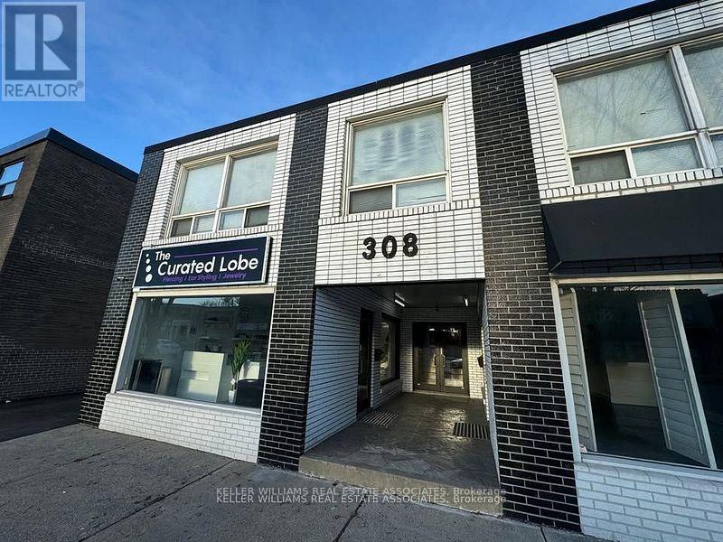 308-308 Lakeshore Rd E in Mississauga, ON - Building Photo