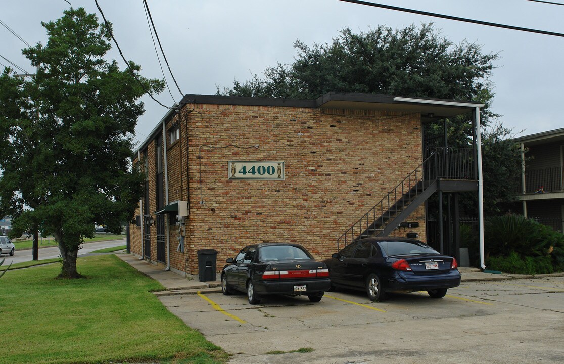 4400 Herrmann St in Metairie, LA - Building Photo