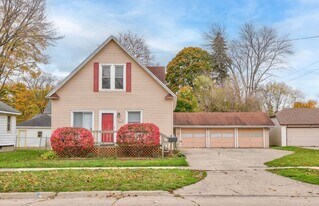 1707 Congress Ave in Saginaw, MI - Building Photo